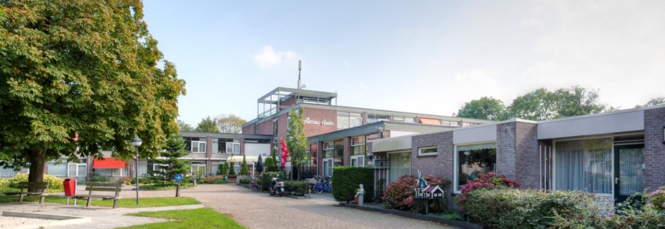 Festina Lente vooraanzicht